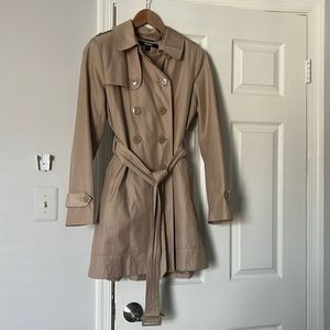 DKNY Camel Trench Coat in GREAT Condition. No stains or visible wear.